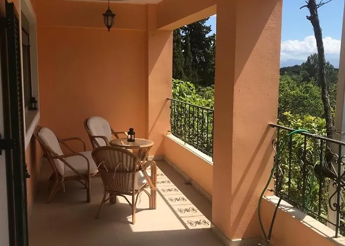 Capt Tassos Summer House In Dassia (Corfu)