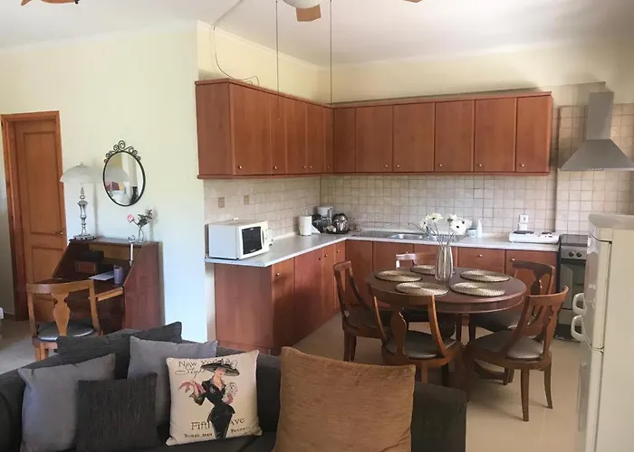 Capt Tassos Summer House In Appartement